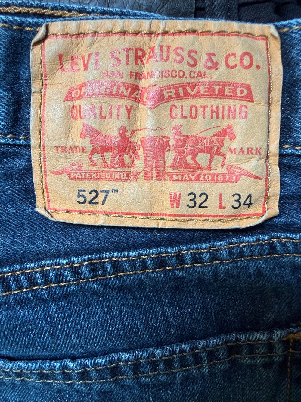 Levi's Men's 527 Bootcut Jeans in Indigo Blue Denim
